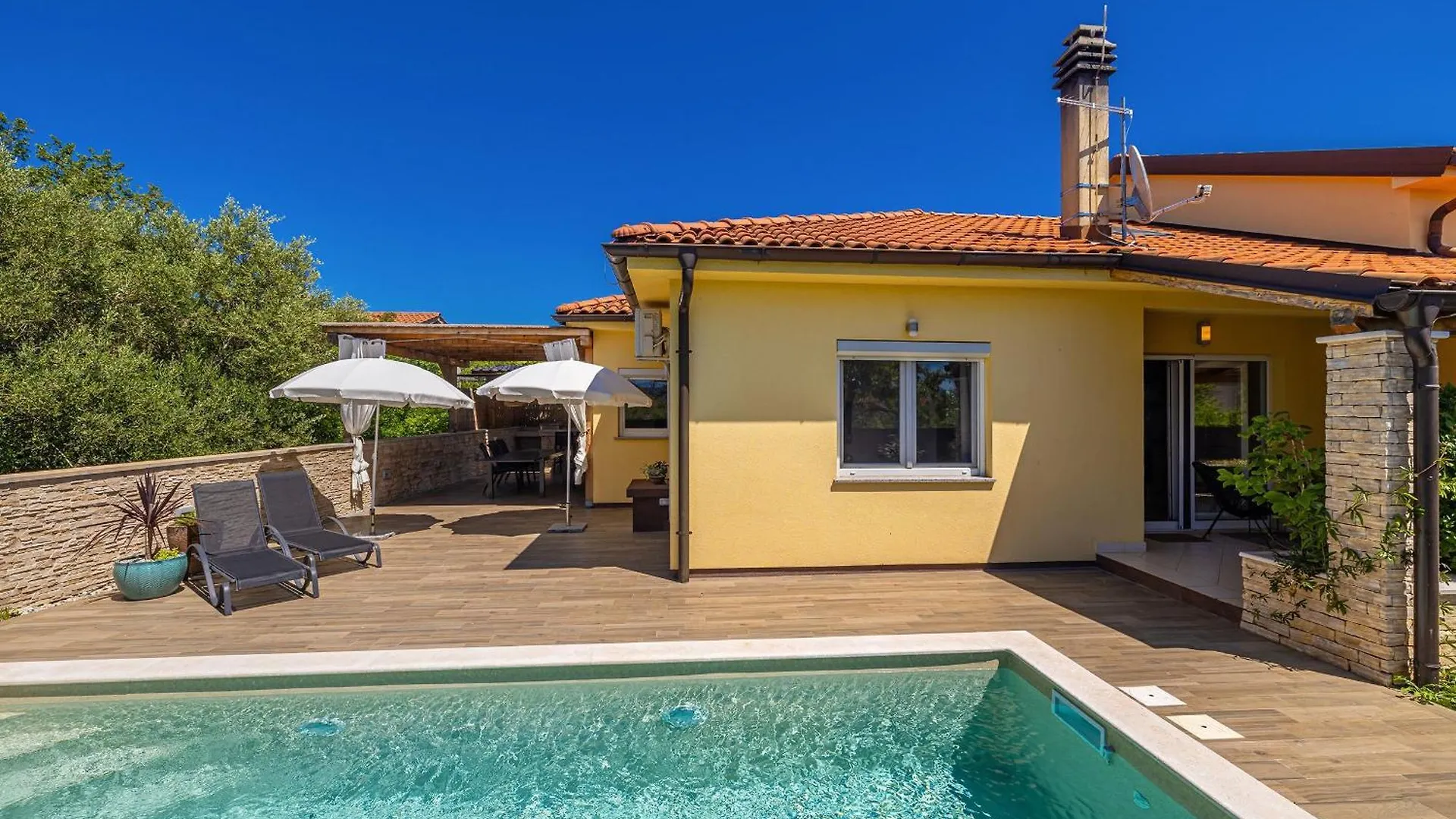 Villa Holiday House Amarilla With Private Pool Krk Town